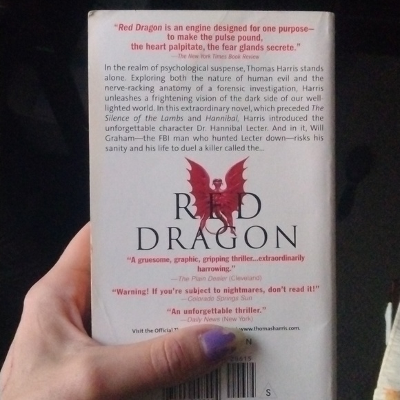 Red Dragon book - Picture 2 of 3